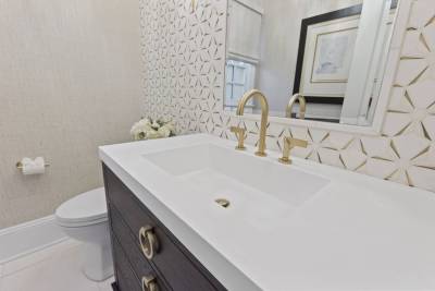 2Bathroom2