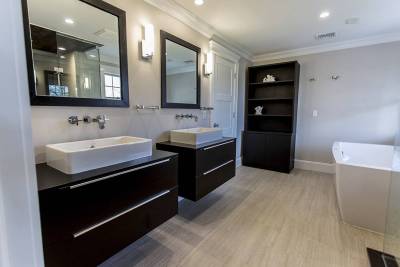 4Bathroom